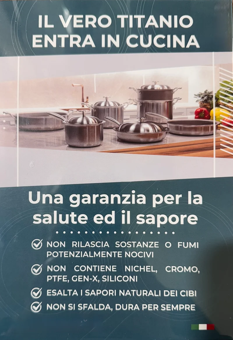 Padella con coperchio cm.24 in PURO TITANIO Made in Italy