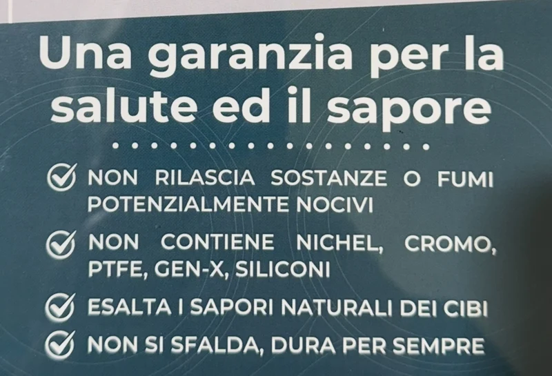 Padella con coperchio cm.24 in PURO TITANIO Made in Italy