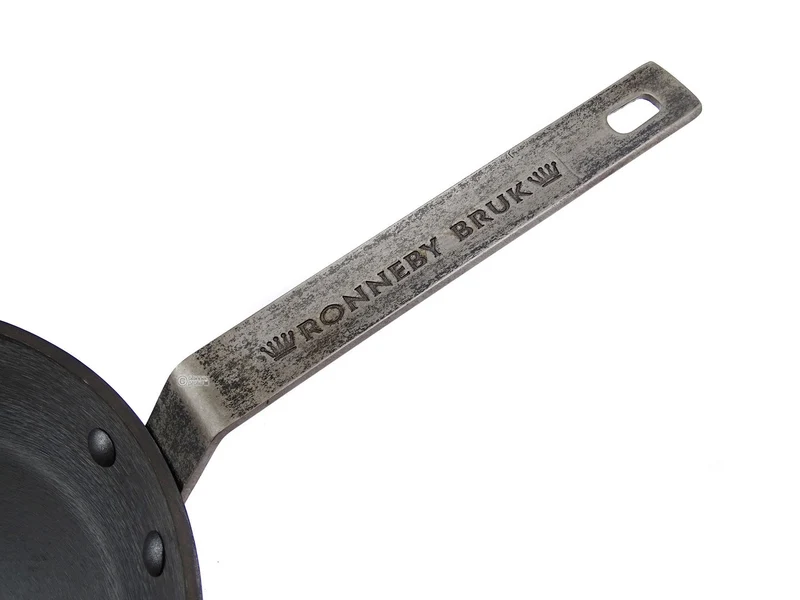 RONNEBY BRUK Gusseisen Bratpfanne ULTRA LIGHT PROFESSIONAL 24 cm, schon eingebrannt