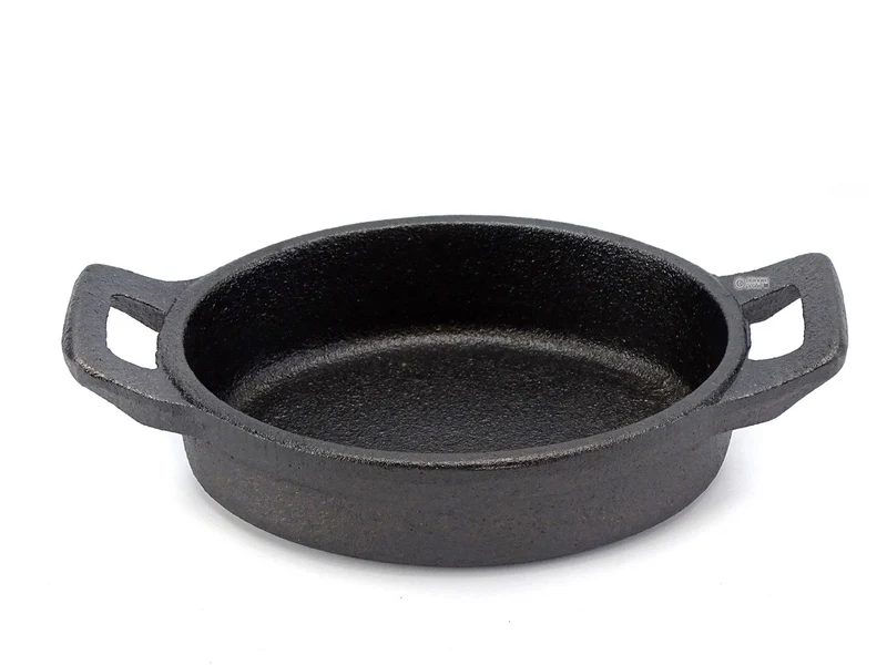 RONNEBY BRUK Gusseisen Mini Serviergeschirr RONDO 12x9 cm OVAL schon eingebrannt