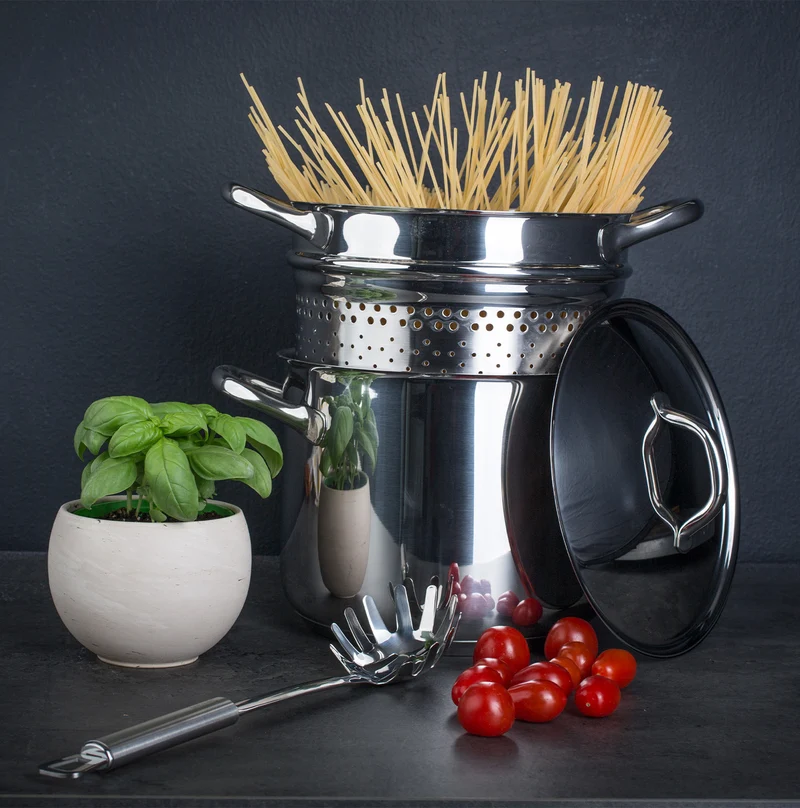 Spaghettiere con coperchio