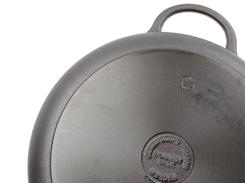 RONNEBY BRUK Gusseisen Bratpfanne MAESTRO 28 cm Eichenholzgriff, schon eingebrannt