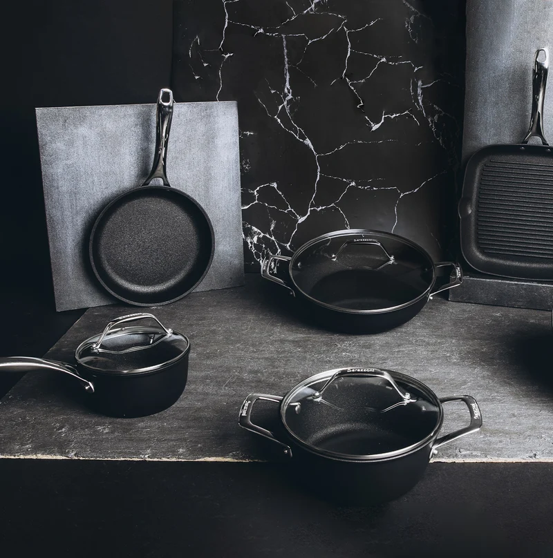 Set antiaderente 2 pezzi - Padella 24 cm + Wok 28 cm