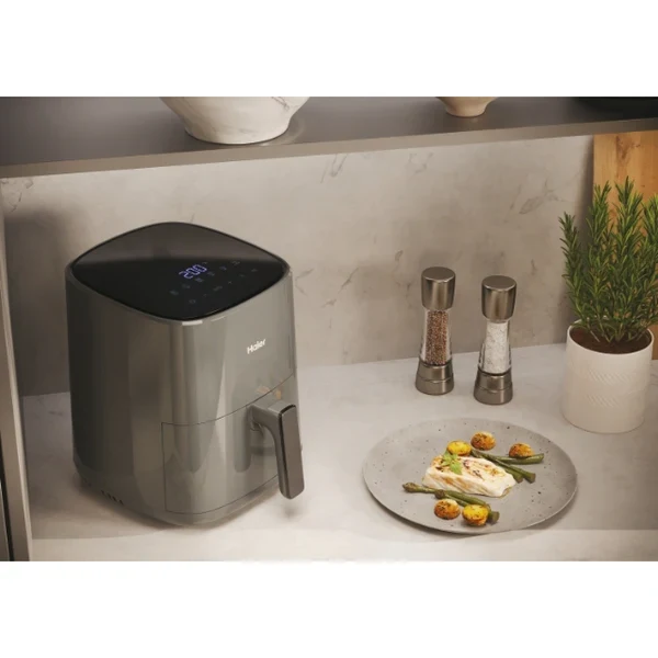 Ⓜ️🔵🔵🔵 Haier HAF5P 011 - [📦🚨Spedizione immediata!🚚💨] Friggitrice ad aria, SUPER-COMPATTA, I-Master Series 5, GRIGIO, capienza 5 litri, LAVABILE IN LAVASTOVIGLIE, Range di Temperatura 80°-200°, 1500 (W)