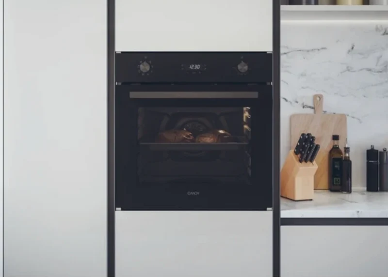 Ⓜ️🔵🔵🔵 CANDY FMBC 565 Pizza - [📦🚨Spedizione immediata!🚚💨] Forno elettrico da incasso con Funzione Pizza, Ventilato, 65 litri, Contenuti Extra in App, Classe A+, Nero, L x P x A (mm) 595 x 595 x 568