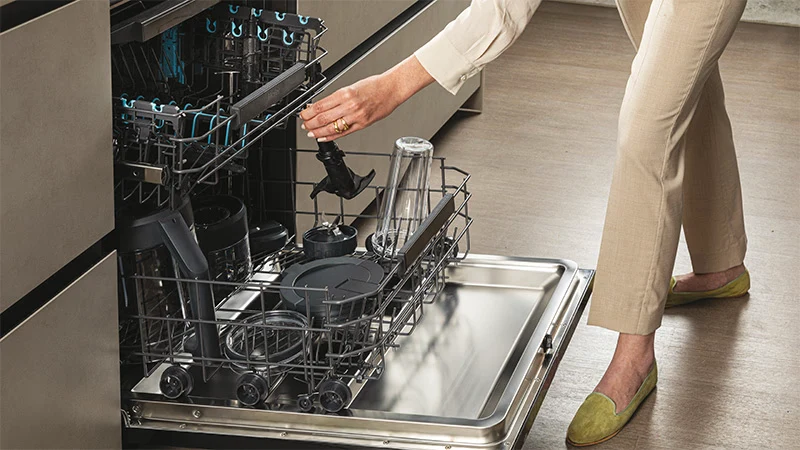 Ⓜ️🔵🔵🔵 Haier HBL7W5 011 - [📦🚨Spedizione immediata!🚚💨] Frullatore I-Master Serie 7, Obsidian Grey, 6 lame in acciaio inox, 2 litri, caraffa in Tritan (senza BPA, BPA FREE), con lame impastatrici, anche per cibi caldi, lavabile in lavastoviglie