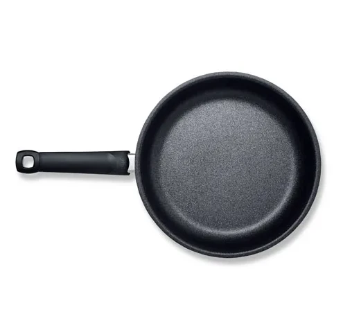 Ⓜ️🔵🔵🔵 Fissler Padella - Padella, Serie Adamant Premium, Capacità 3 Litri, Diametro 28 cm, Acciaio inox lucidato (esterna)/ Nero senza PFOA (interna), Impugnatura ergonomica, Fondo Fissler CookStar