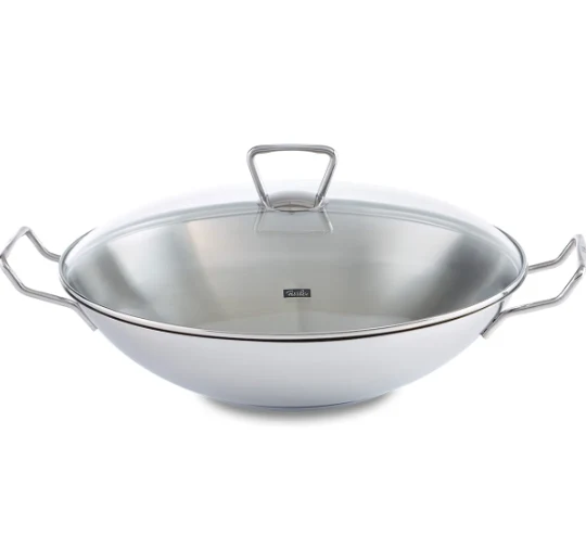 Ⓜ️🔵🔵🔵 Fissler Wok - Wok, Serie Kunming, Acciaio, Capacità 6.4 Litri, Diametro 35 cm, Coperchio in vetro, Manici in acciaio inox
