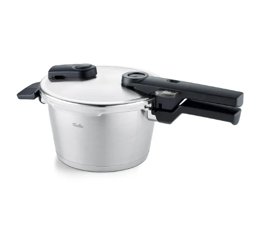 Ⓜ️🔵🔵🔵 Fissler Vitaquick Premium - Pentola a pressione, Capacità 2.5 Litri, Diametro 18 cm, Acciaio inox satinato (esterna)/ Acciaio inox lucidato (interna), Fondo Superthermic, 2 impostazioni di cottura