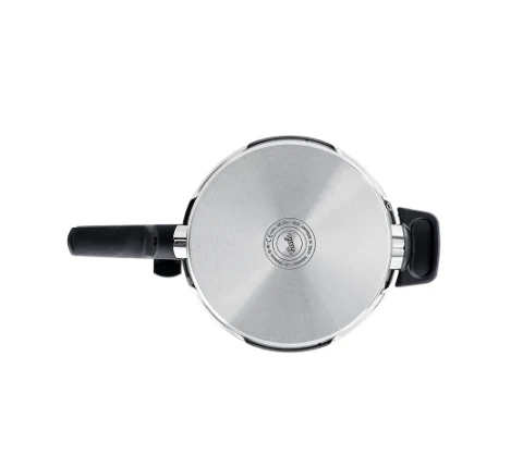 Ⓜ️🔵🔵🔵 Fissler Vitaquick Premium - Pentola a pressione, Capacità 4.5 Litri, Diametro 22 cm, Acciaio inox satinato (esterna)/ Acciaio inox lucidato (interna), Fondo Superthermic, 2 impostazioni di cottura