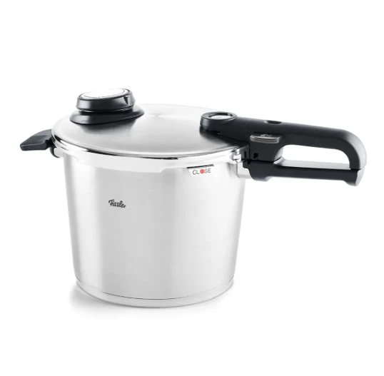 Ⓜ️🔵🔵🔵 Fissler Vitavit Premium - Pentola a pressione, Acciaio inox satinato (esterno)/ Acciaio inox lucidato (interno), Serie Vitavit Premium, Capacità 6 Litri, Alt. 23.5 cm/ Lung. 43.5 cm/ Larg. 25 cm, Diametro 22 cm