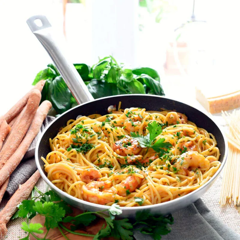 Sartén Antiadherente Chef con exterior inox Monix