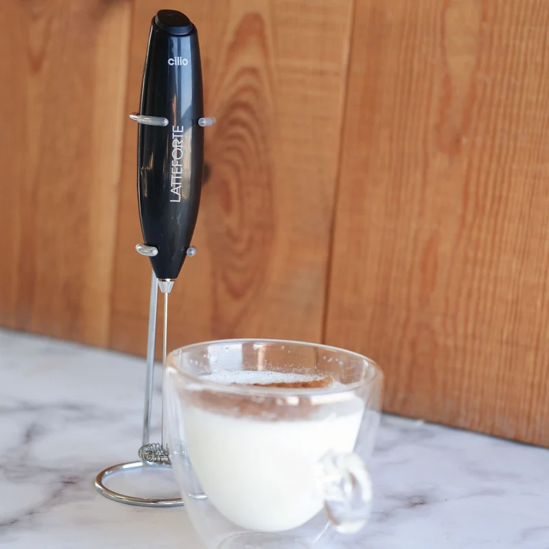 Batidor espumador para leche Cilio (con soporte)