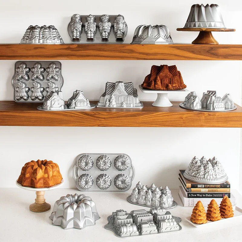 Molde aluminio Gingerbread Kids Nordic Ware