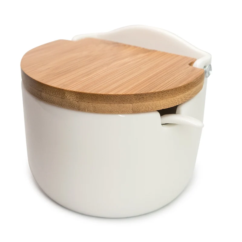 Salero de porcelana con tapa y cuchara incluida