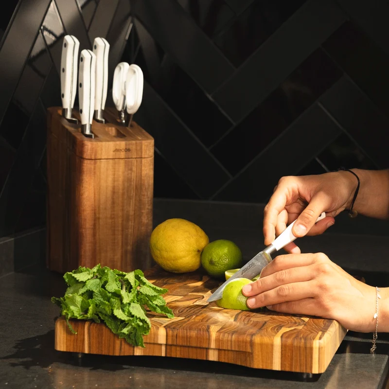 Juego cocina 4 pzas. serie Riviera Blanc + Tijeras + Soporte de cuchillos de madera de acacia
