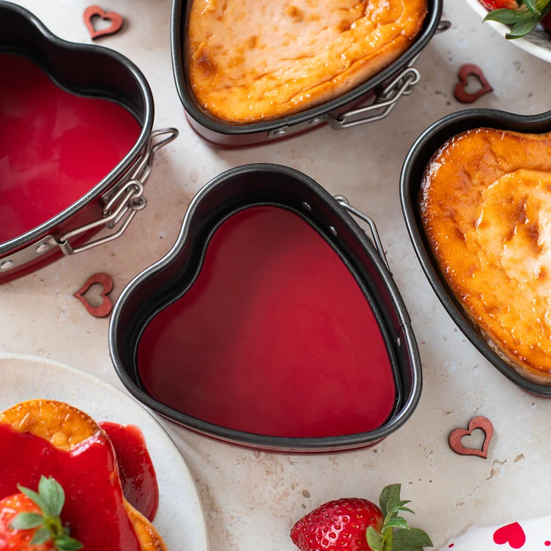 Stampo tortiera a forma di cuore