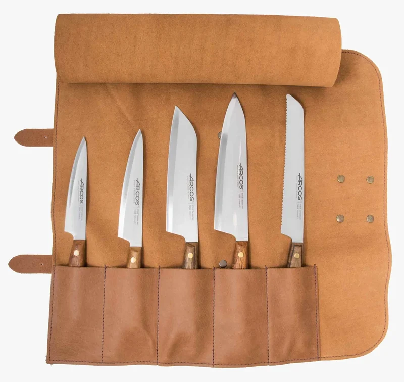 Bolsa de piel + 5 cuchillos Serie Nórdika