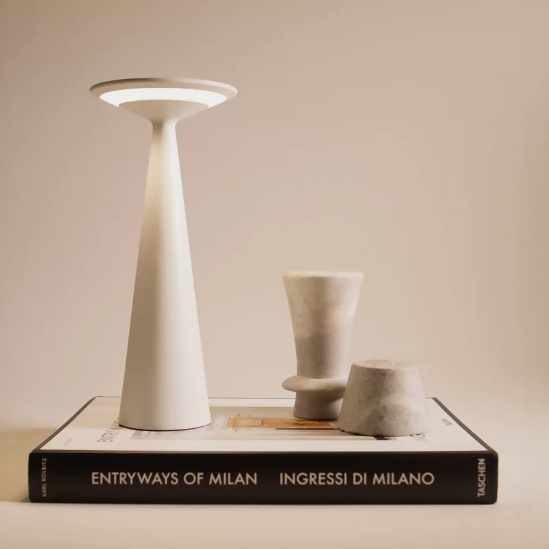 29.1 cm - Dama Lampada Da Tavolo