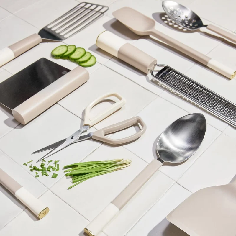 The Complete 11-Piece Tool Set - Enoki White