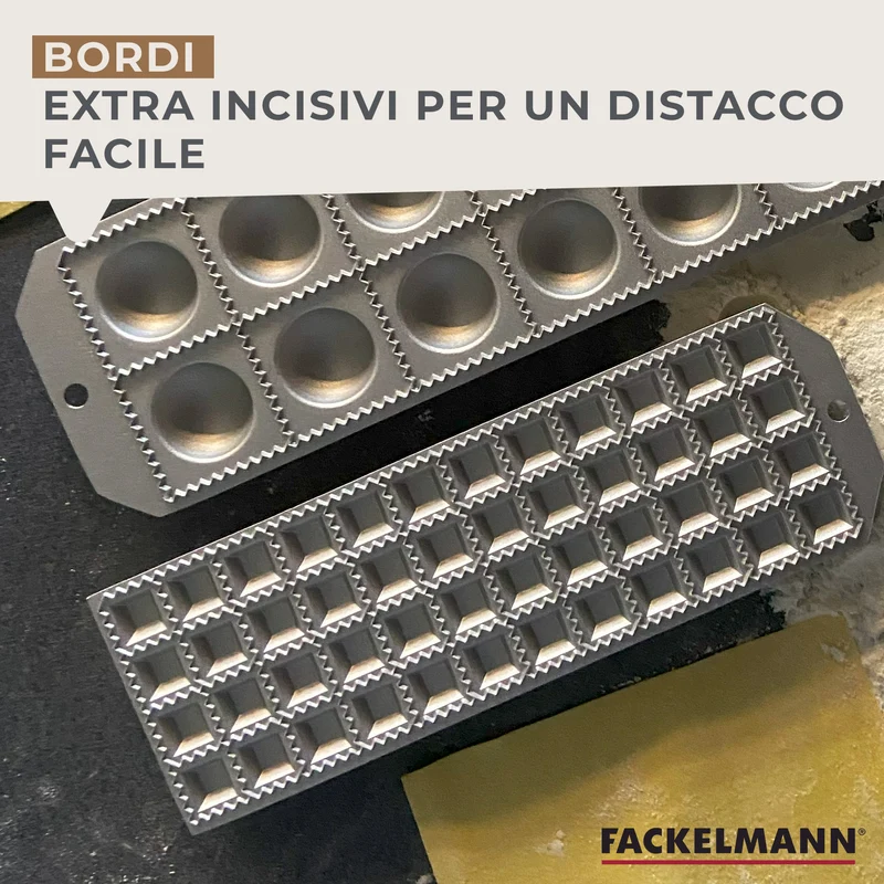 Stampo per raviolini quadrati 48 impronte, Fackelmann