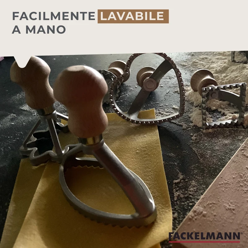 Stampo per ravioli, a forma di cuore, Fackelmann