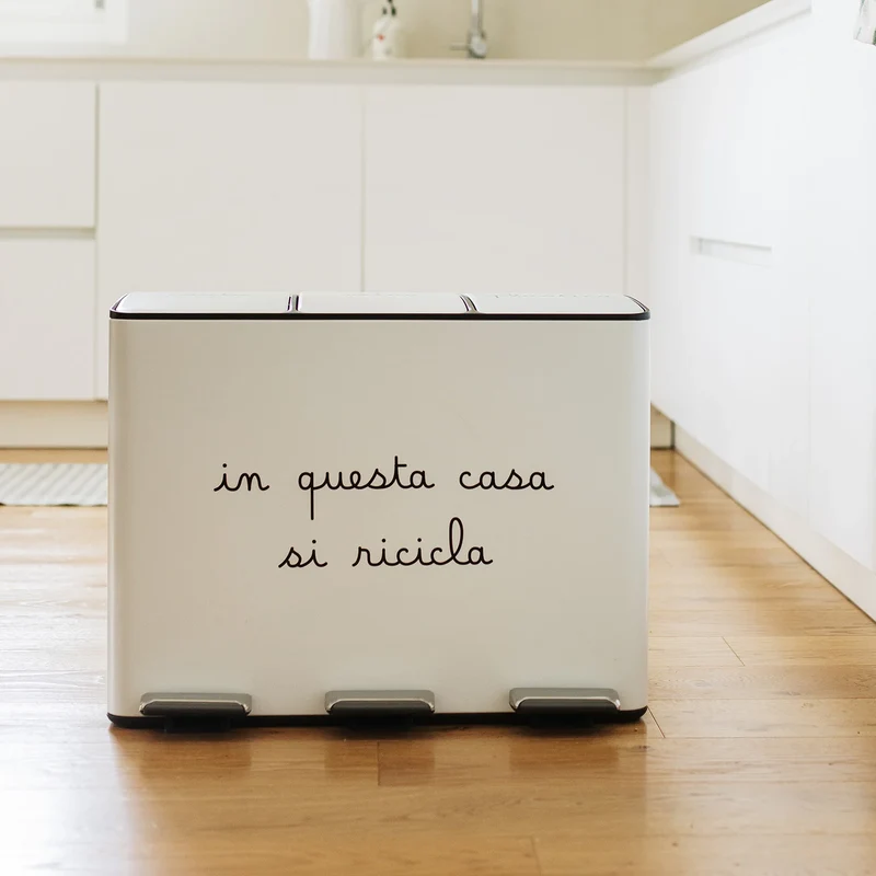 Pattumiera "In questa casa si ricicla bene" - Bianco