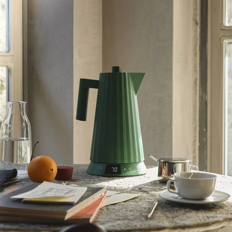 PLISSE' Bollitore elettrico, Spina europea - Verde 170 cl