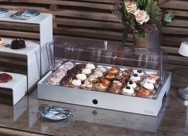 Vassoio pasticceria con cupola apribile e teglia gn 1/1