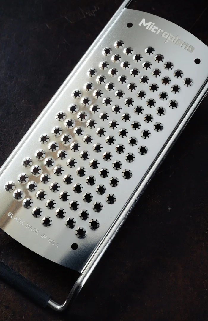Microplane Microplanet star grater
