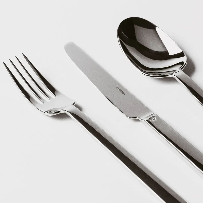 NEUTRA Servizio tavola 24 PZ Monoblocco - Acciaio Inox Mirror