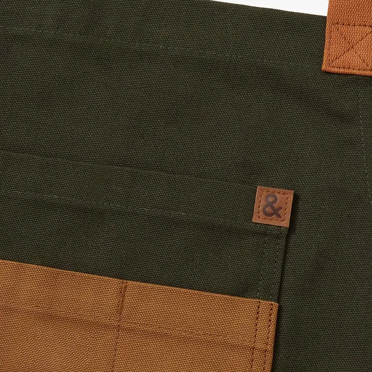 Olive Maker's Split Leg Apron