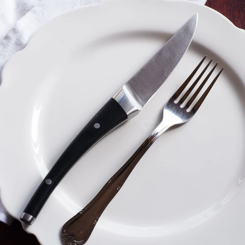 Cuchillo de mesa para la carne Dolphin de Bra