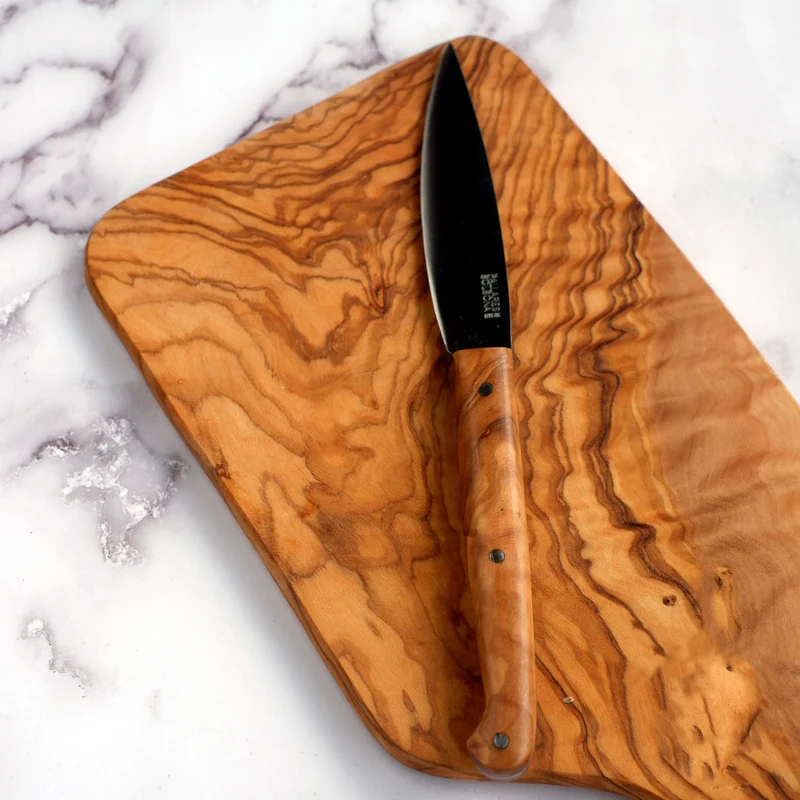 Cuchillo de mesa estilizado con mango de olivo Pallarès