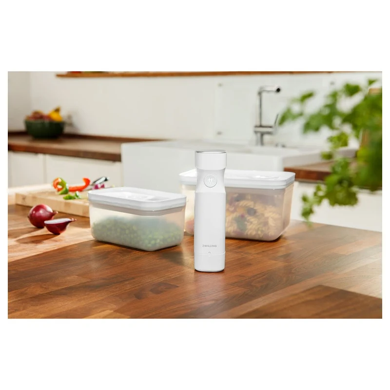 Fresh & Save Kit Sottovuoto Con Contenitori In Plastica e Pompetta Per Sottovuoto - Set 7 Pz