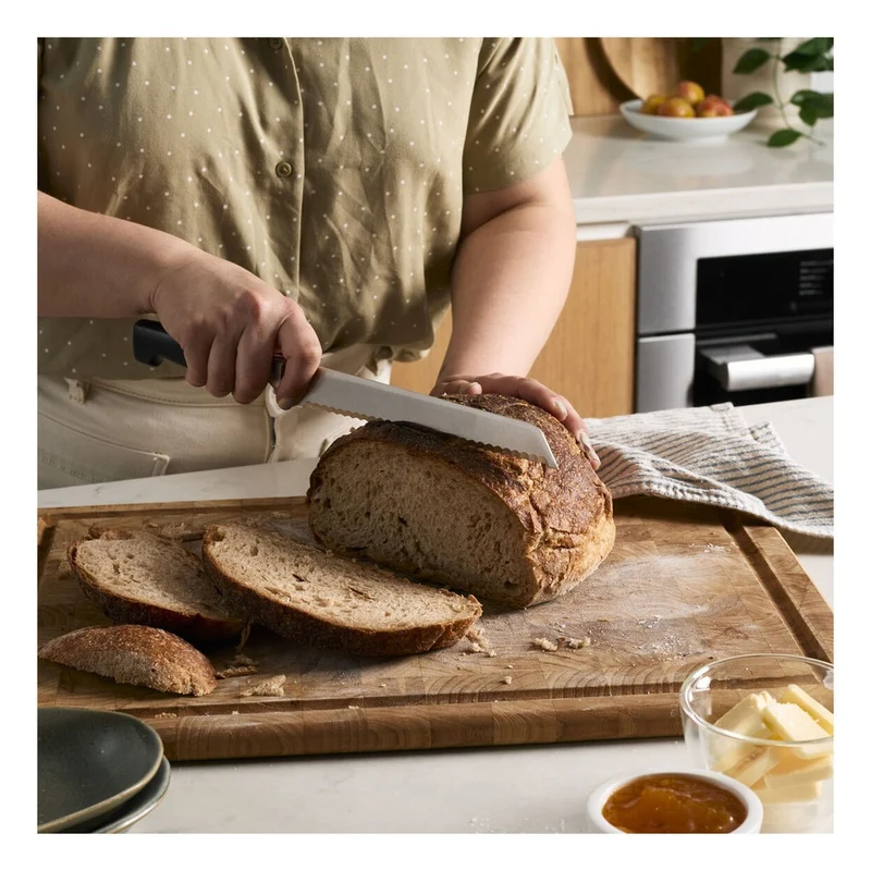 20 cm - 4 Stars Coltello Pane Seghettato In Acciaio Inox