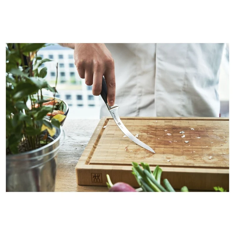 18 cm - 4 Stars Coltello Filettante In Acciaio Inox