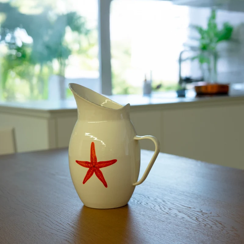 Wd Lifestyle Caraffa in Latta smaltata / 2,6L Crema