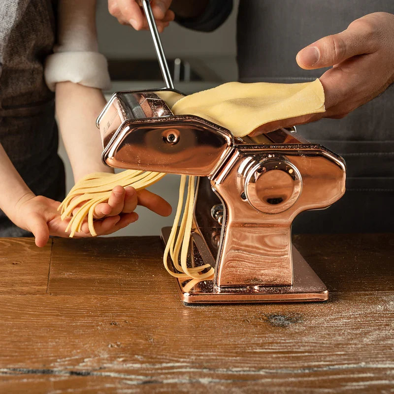 Atlas 150 Macchina per Pasta, Powder Pink