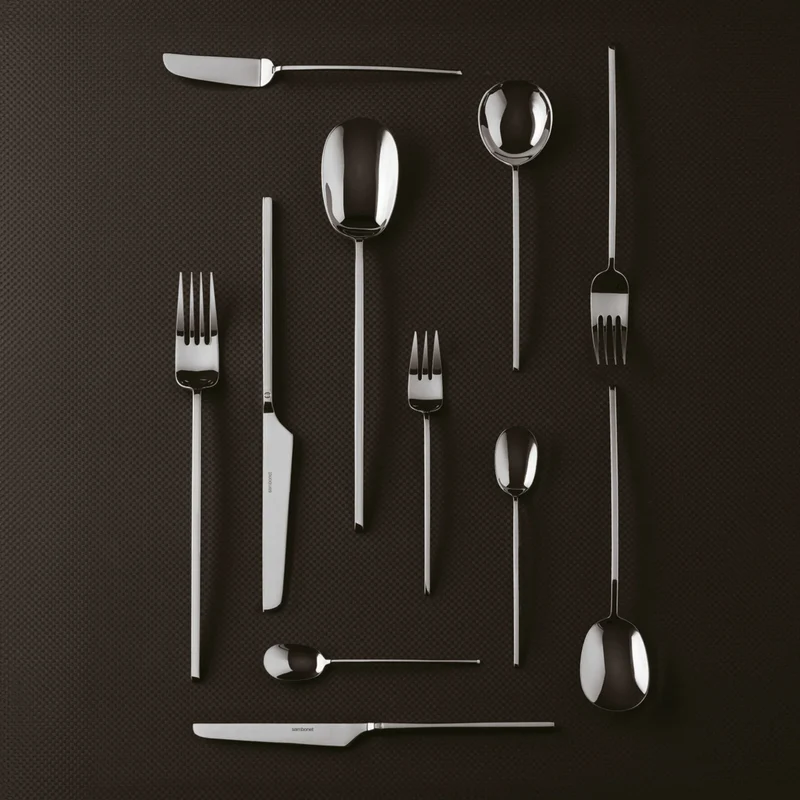 100 - Servizio tavola 36 posate - in acciaio inox