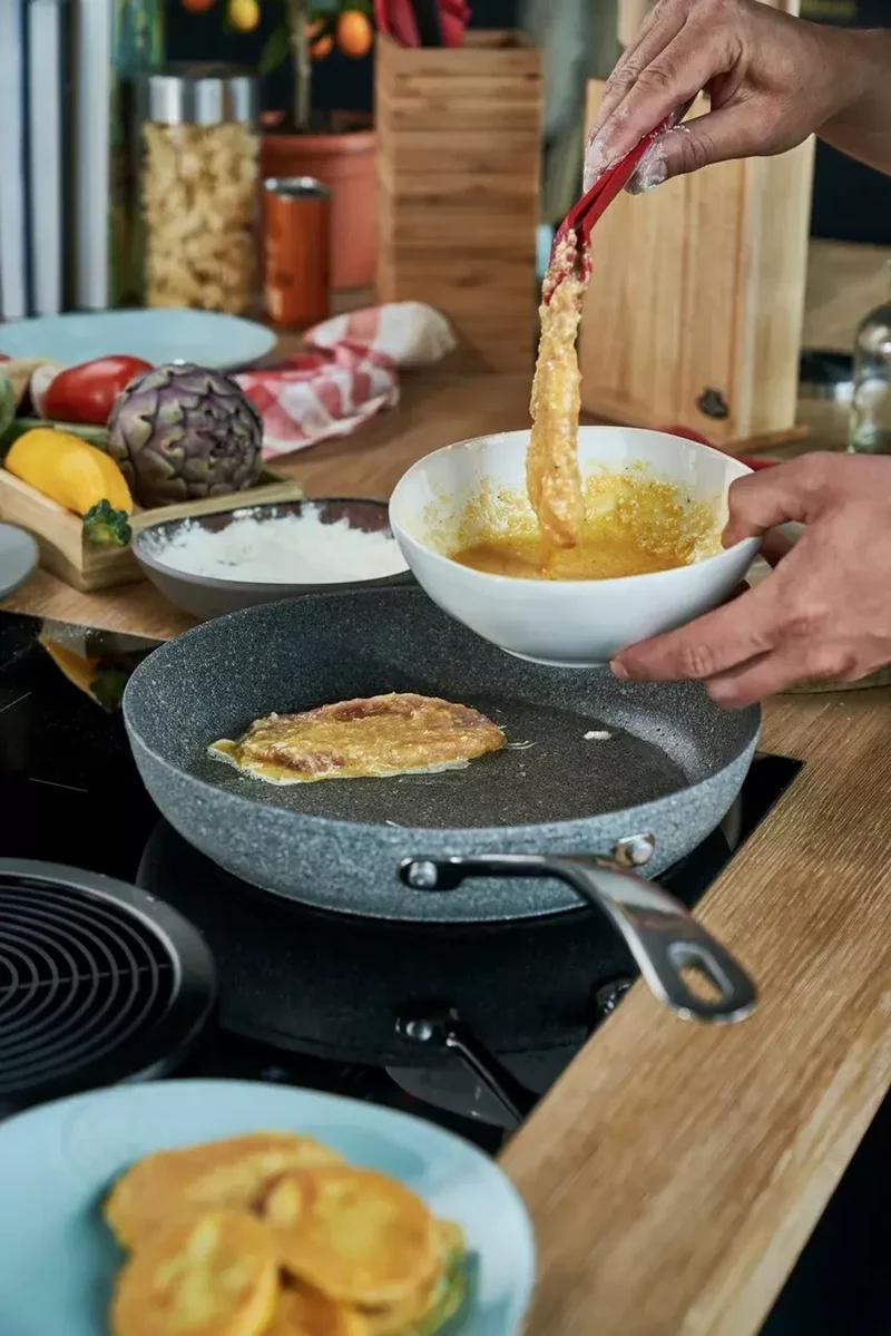 SALINA Tegame 1 manico 28 cm - Antiaderente base Titanio senza Pfas