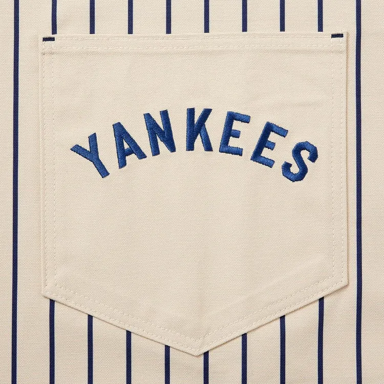 MLB™ Cooperstown New York Yankees™ Essential Apron