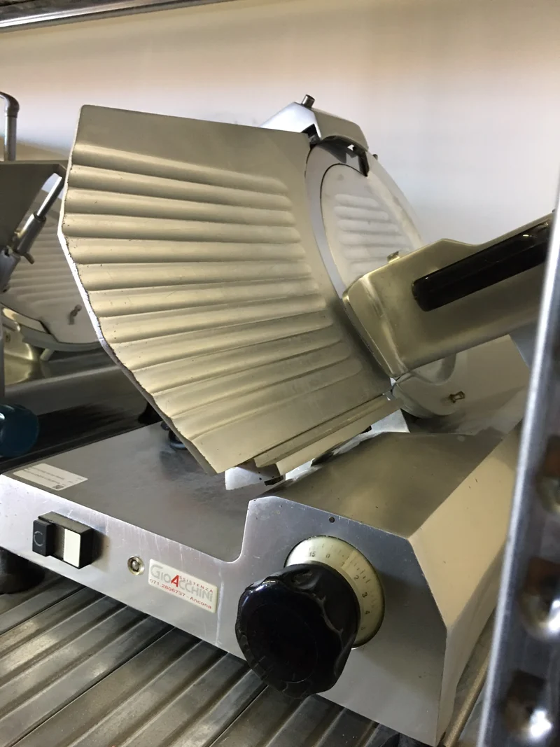 AFFETTATRICE FAC 330 - TRIFASE