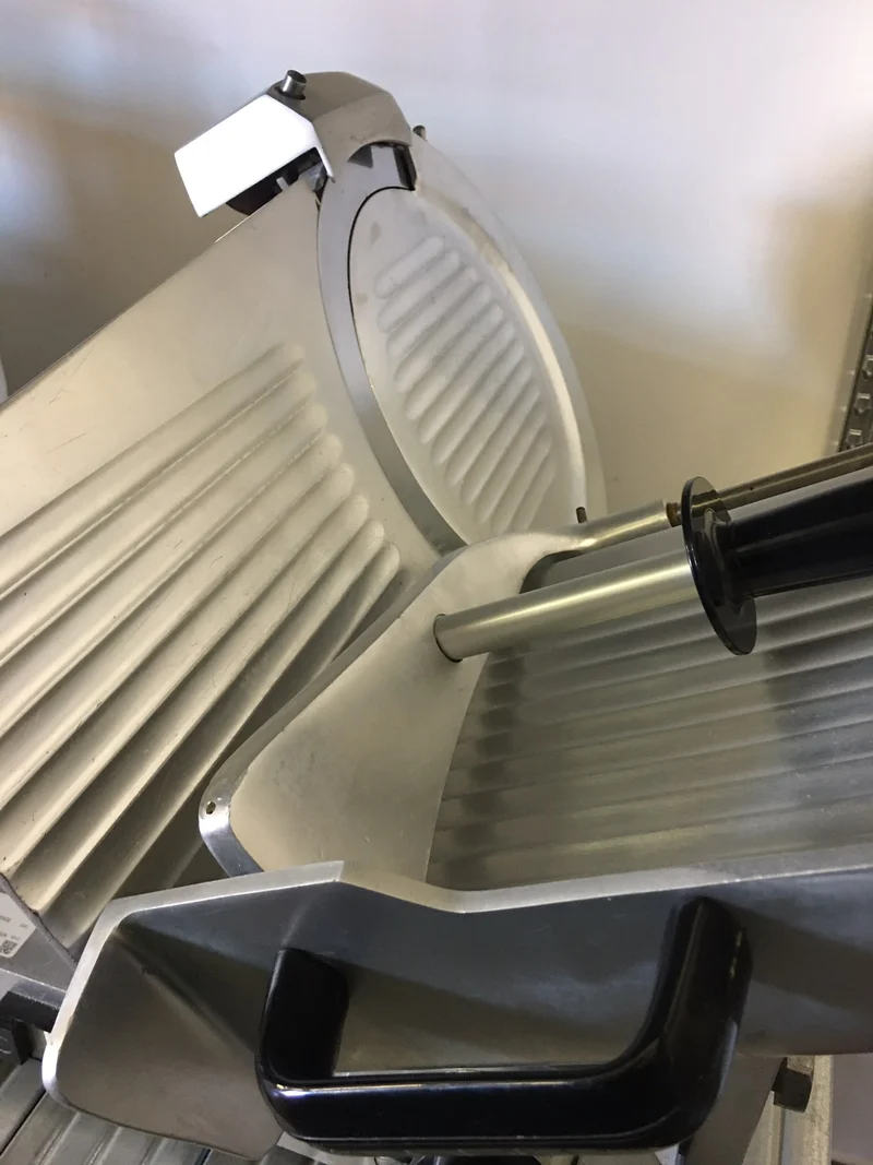 AFFETTATRICE FAC 330 - TRIFASE