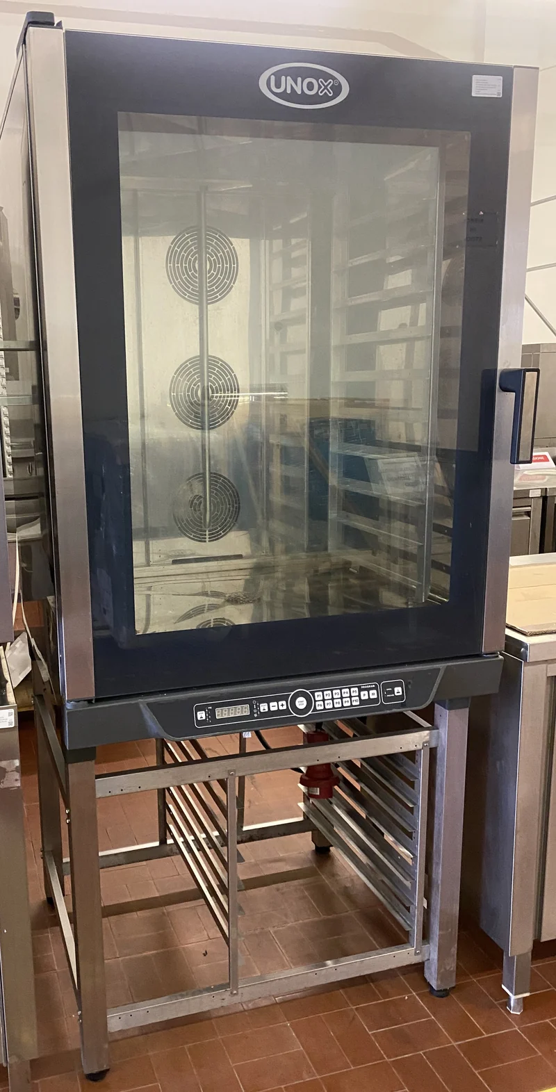 Forno Unox usato modello Chef Lux Dynamic XB895 capacità 10 teglie 60x40cm.