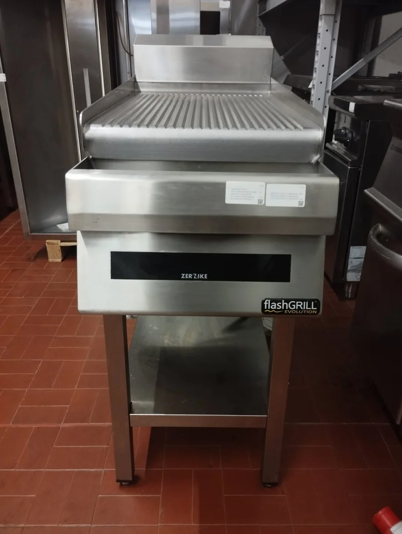 Fry Top Zernike Flash Grill rigata - USATA SALA DEMO