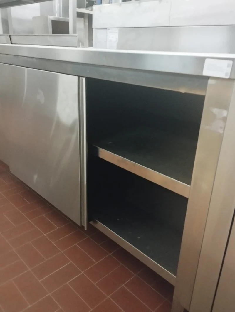 Tavolo armadiato con scorrimmento eco 160x70 usato
