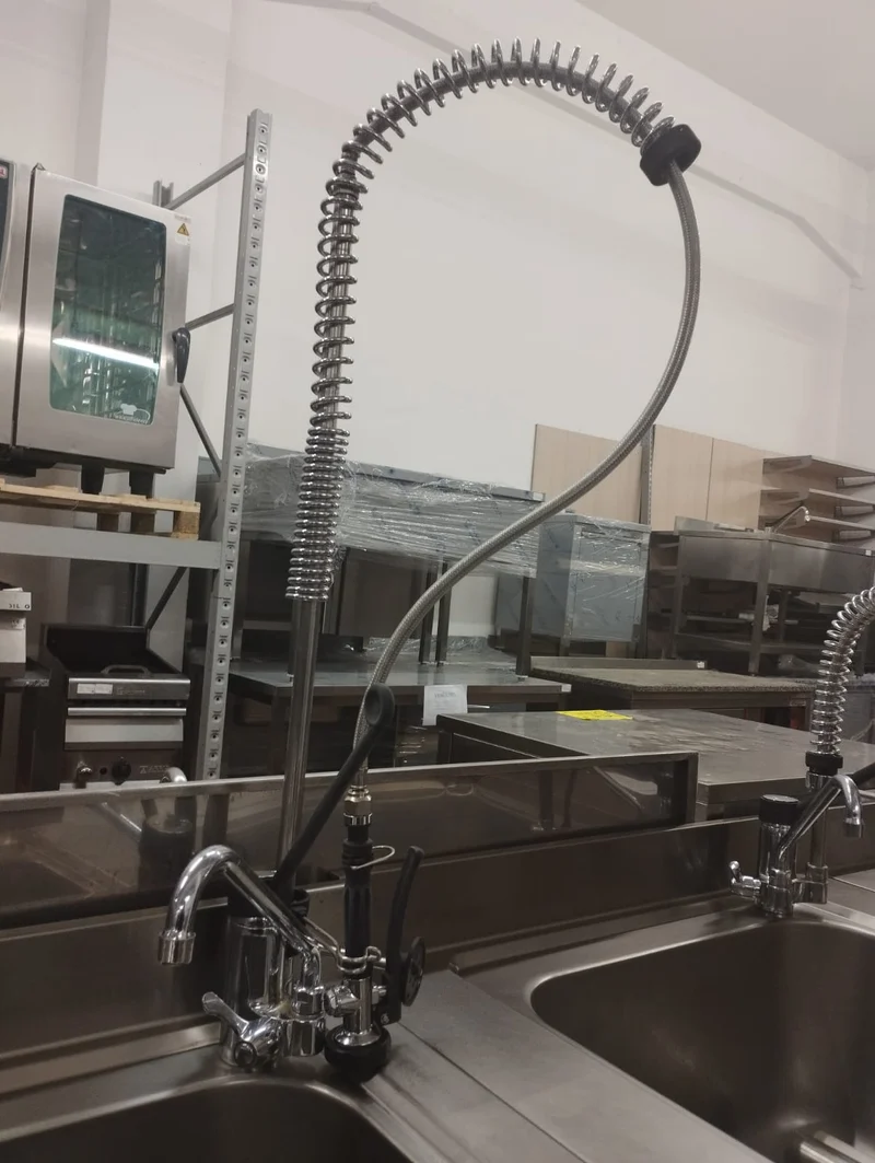 Vascone armadiato ante batten con doccione 80x70x85h usato