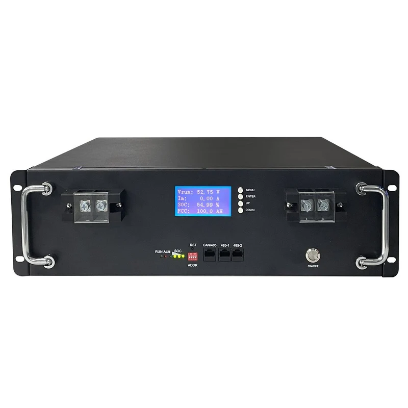 Batteria al litio 12V100Ah montata su rack