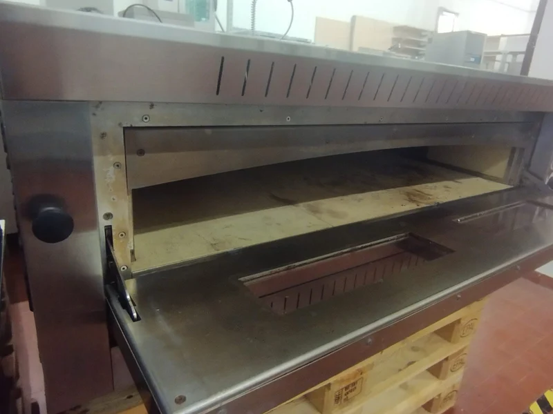 Forno pizza hot class refrattario 1 bocca 102-68 usato